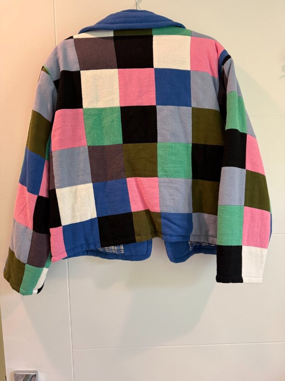 Fashion Brand Company Quilted Jacket Size M/L - Picture 3 of 3